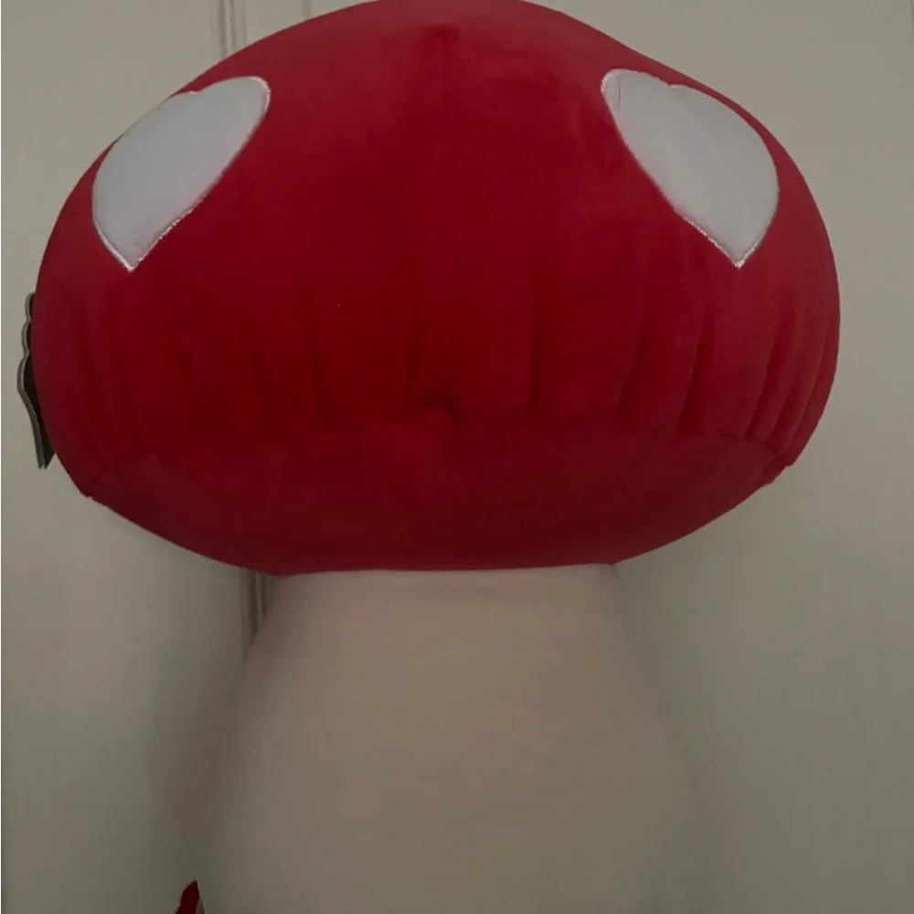 Play Right Hug me Heart Red Mushroom Plush Toy - Picture 2 of 2